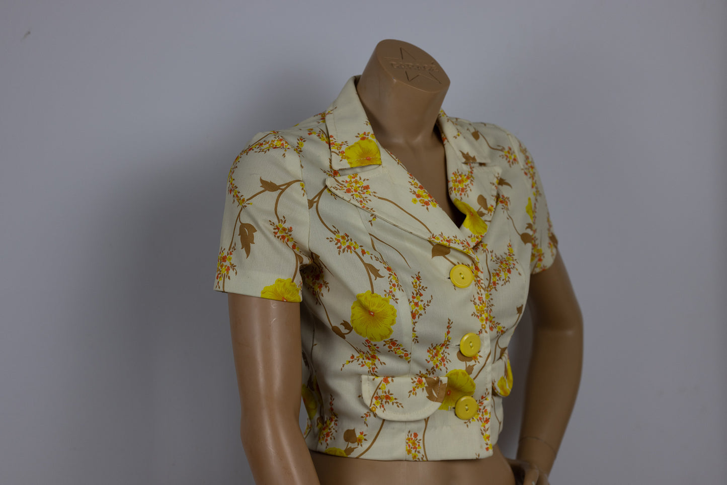 Short Sleeve Cropped Yellow Floral Blouse